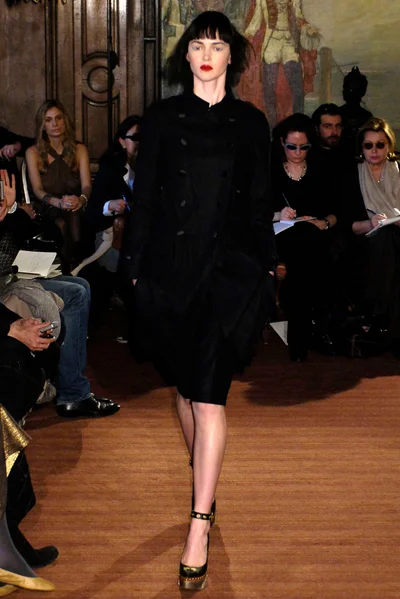 Look 28